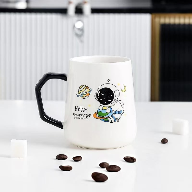 Ceramic Astronaut Mug with cover + spoon+ straw Gift Packing