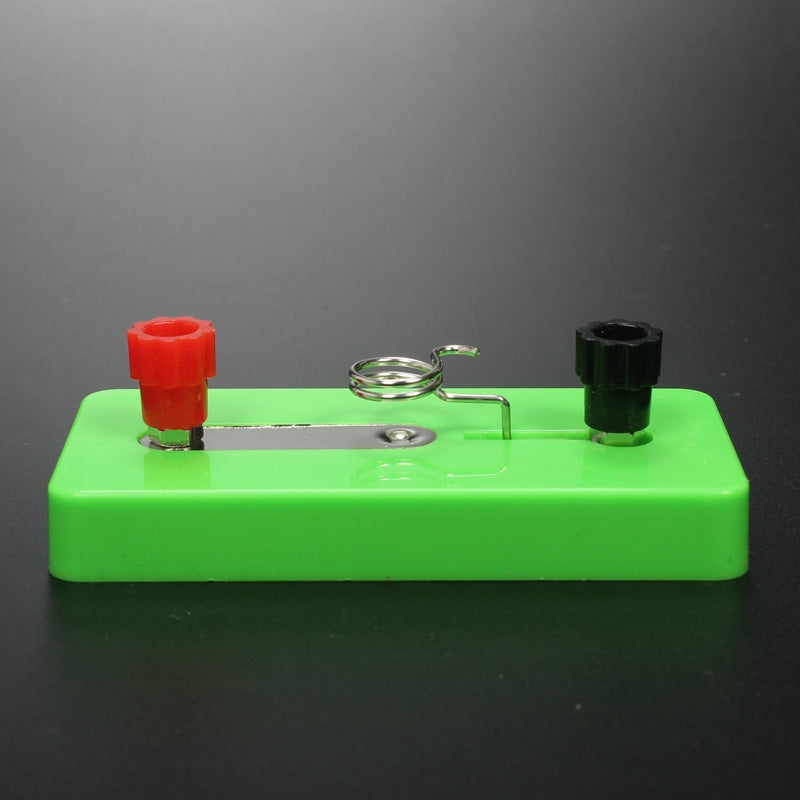 Play N Learn Science Experiment Component Bulb Holder 1 Piece