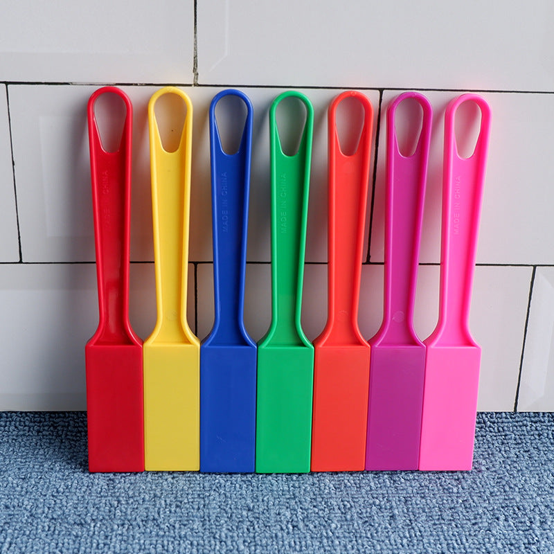 Strong Magnetic Wand in Durable Plastic Casing Random Colour 1 Piece