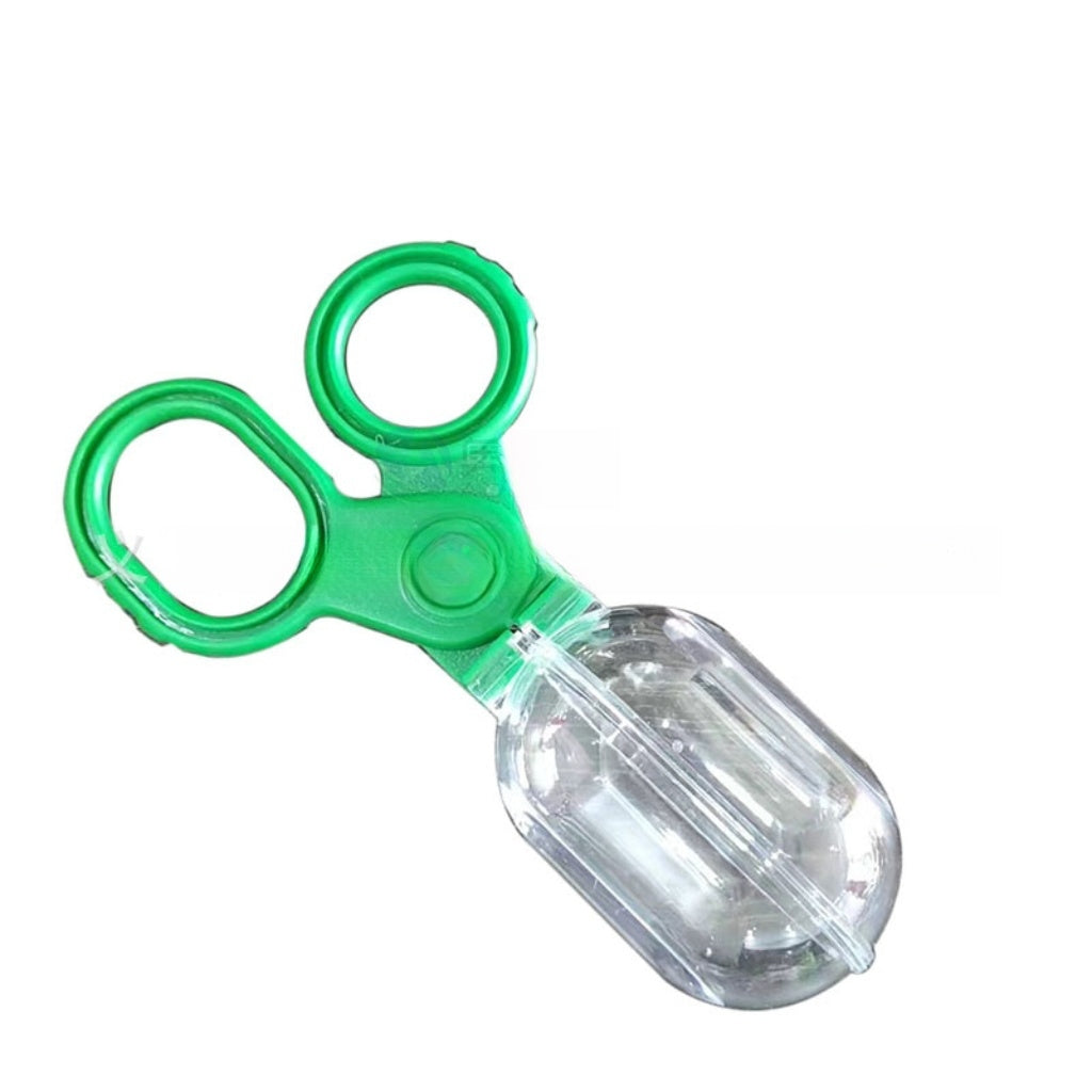 Insect Bug Catcher with Magnifier Random Colour 1 Piece