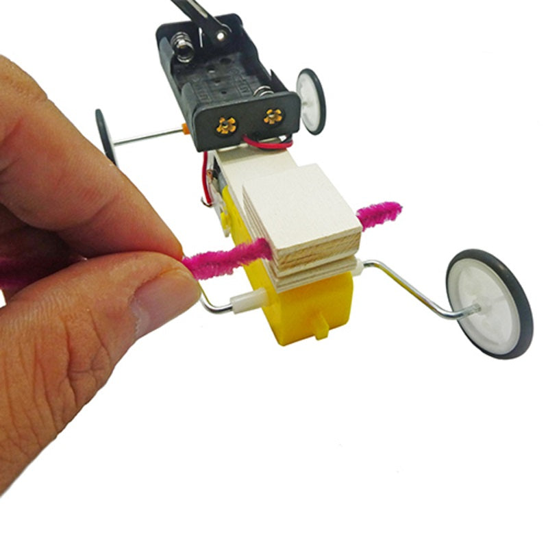 STEM Learn & Discover Play N Learn Battery Operated Self Assembly Robot For Kids Learning Resource