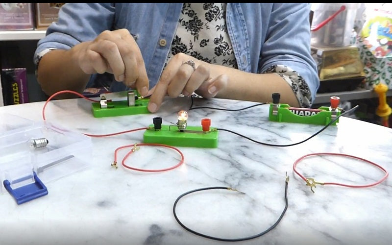 STEM Play N Learn 6 Experiments on Electrical Systems Teaching Resource Learning Kit
