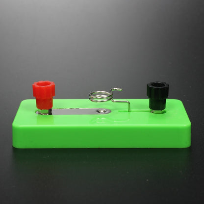 Play N Learn Science Experiment Component Bulb Holder | Circuit Building Teaching Resource (1 Piece)